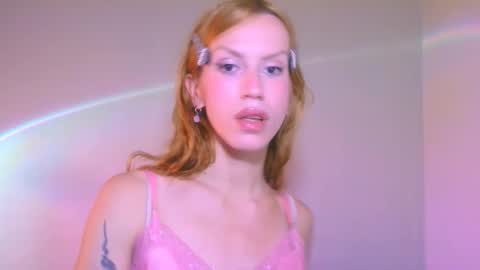 Yolanda online show from November 2025 07:13:02 PM