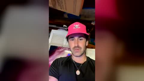 Snapshot of thedonjulian chatting on August 2026 11:24:02 AM thedonjulian online show from August 2026 11:24:02 AM