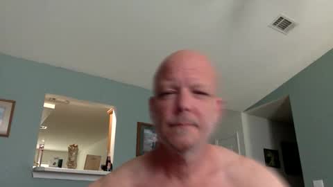 Snapshot of thedoug07 chatting on April 2026 09:43:02 PM thedoug07 online show from April 2026 09:43:02 PM