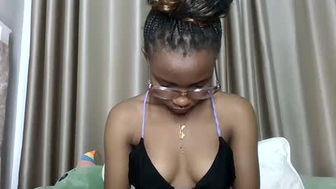 Snapshot of theequinn1 chatting on May 2026 03:57:02 AM theequinn1 online show from May 2026 03:57:02 AM