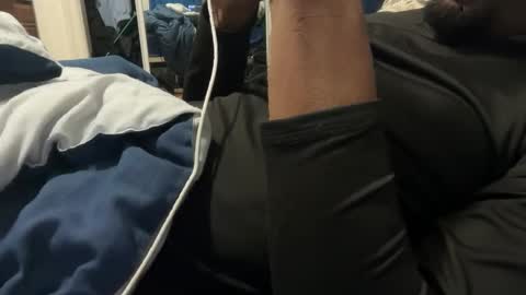 theeshooterr online show from February 2025 12:19:01 AM