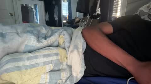 theeshooterr online show from October 2025 05:08:01 PM