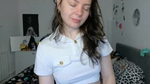 TheFarmergirl online show from March 2026 05:34:01 AM