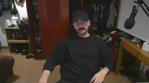 Wolf Independent model online show from December 2024 03:37:01 AM