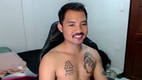 Snapshot of thefriskyasian chatting on December 2024 07:05:02 PM Jaycee online show from December 2024 07:05:02 PM