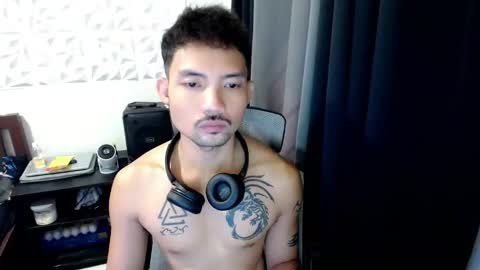 Jaycee online show from November 2025 01:48:02 AM