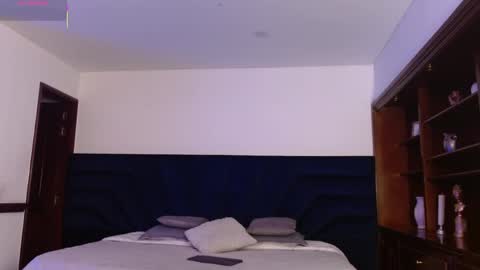 Peyton online show from April 2026 03:39:01 AM