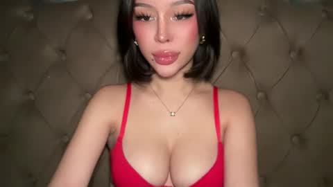 Snapshot of thegreat_legacy chatting on May 2026 10:31:01 AM Elle dont forget to folloW me and thumbs up online show from May 2026 10:31:01 AM