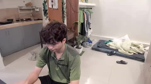 Green online show from November 2025 05:55:02 PM