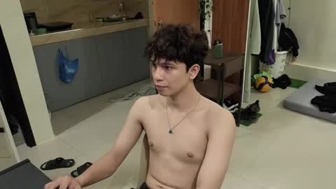 Green online show from November 2025 06:43:02 PM