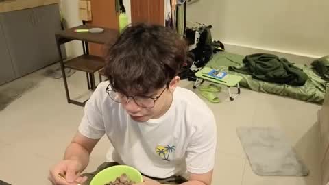 Green online show from March 2026 10:20:01 AM