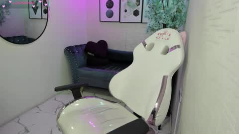 Theia  online show from February 2026 12:37:01 PM