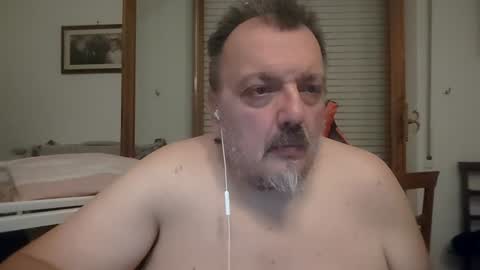 Snapshot of theitalianpapi chatting on July 2026 07:49:01 PM Pippo71 online show from July 2026 07:49:01 PM