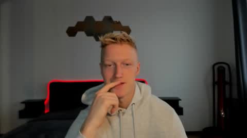 thejacob_d online show from November 2025 08:35:01 AM