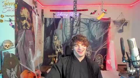 Johnny Stone online show from October 2025 12:07:01 AM