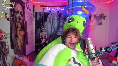 Johnny Stone online show from October 2025 12:57:01 AM