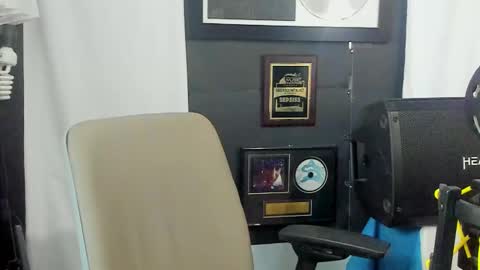 Goddess Nola online show from February 2025 07:10:02 PM