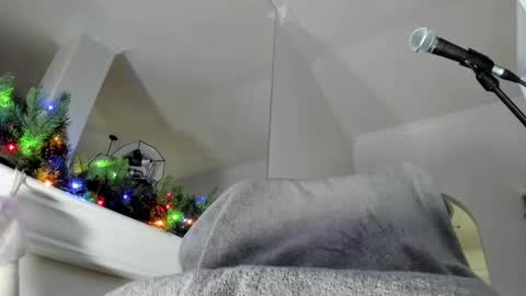 Snapshot of thekinkside chatting on December 2024 02:31:02 AM KinkSide online show from December 2024 02:31:02 AM