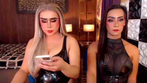 Paula online show from April 2026 05:29:01 AM