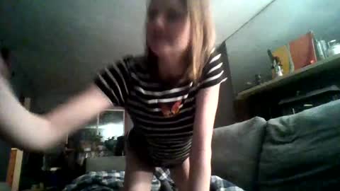 Snapshot of thelovecreep chatting on January 2025 07:22:01 AM lovecreep online show from January 2025 07:22:01 AM