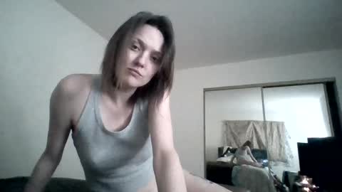 Snapshot of thelovecreep chatting on February 2025 06:08:02 AM lovecreep online show from February 2025 06:08:02 AM