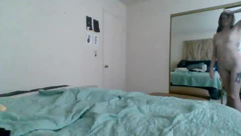 Snapshot of thelovecreep chatting on February 2025 11:05:01 AM lovecreep online show from February 2025 11:05:01 AM