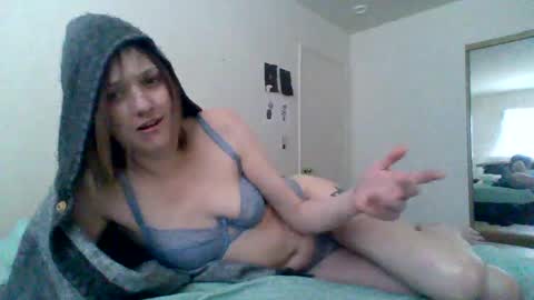 Snapshot of thelovecreep chatting on February 2025 08:00:01 PM lovecreep online show from February 2025 08:00:01 PM