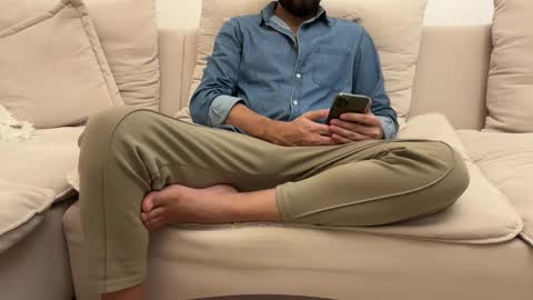 TheMonarchGoat online show from January 2025 12:31:02 AM