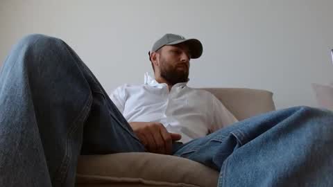 TheMonarchGoat online show from April 2026 01:40:01 PM