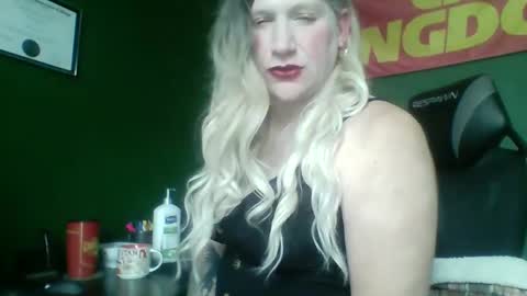 Nikki CD online show from February 2025 08:29:02 PM