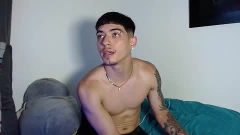 theo_levis online show from March 2026 08:08:02 PM