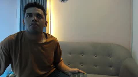 theo_morris online show from March 2026 04:07:02 AM