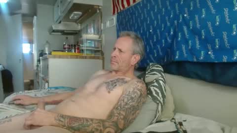 theoneyouwanttwofuck online show from January 2025 05:33:01 PM