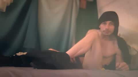 theonlyboi43ver online show from December 2024 12:35:01 PM