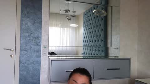 Theowonder online show from January 2025 12:47:02 PM