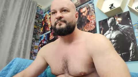 Snapshot of thephenomone chatting on November 2025 06:22:01 AM Chris online show from November 2025 06:22:01 AM