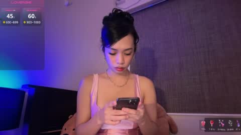 Amber DONT FORGET TO FOLLOW ME AND THUMBS UP online show from April 2026 08:33:01 PM