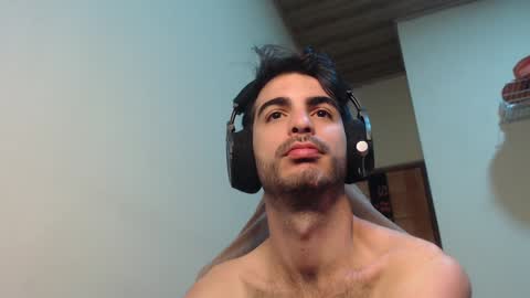 Santiago Enrique online show from January 2025 06:06:02 AM