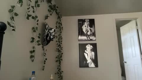 therealferrarii online show from March 2026 02:29:01 PM