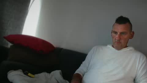 Snapshot of therealkurva4u chatting on December 2024 08:23:02 PM therealkurva4u online show from December 2024 08:23:02 PM