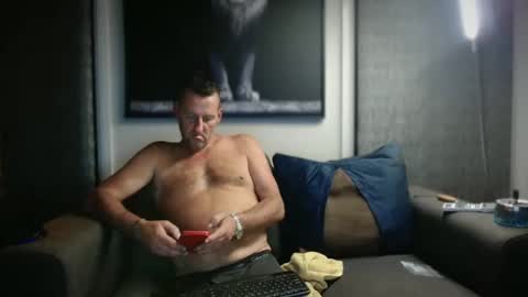 Snapshot of therealkurva4u chatting on February 2025 06:39:01 PM therealkurva4u online show from February 2025 06:39:01 PM