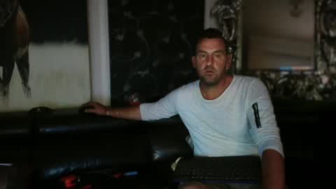 Snapshot of therealkurva4u chatting on February 2025 07:08:02 PM therealkurva4u online show from February 2025 07:08:02 PM