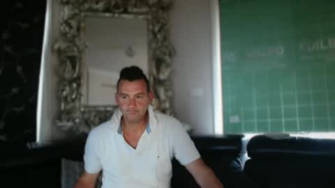 Snapshot of therealkurva4u chatting on March 2025 06:28:02 AM therealkurva4u online show from March 2025 06:28:02 AM