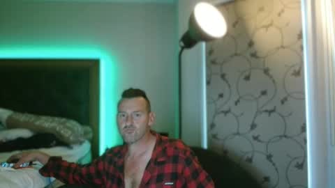 Snapshot of therealkurva4u chatting on October 2025 08:10:01 PM therealkurva4u online show from October 2025 08:10:01 PM