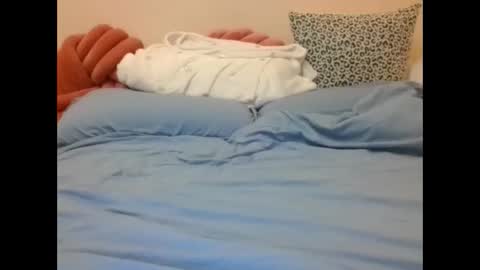 Bunny online show from October 2025 05:47:01 PM