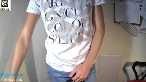 Snapshot of therealteb chatting on October 2025 07:52:02 AM TheRealTeb online show from October 2025 07:52:02 AM