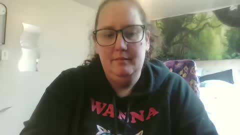 Snapshot of theresmoretolife chatting on May 2026 10:52:02 PM theresmoretolife online show from May 2026 10:52:02 PM