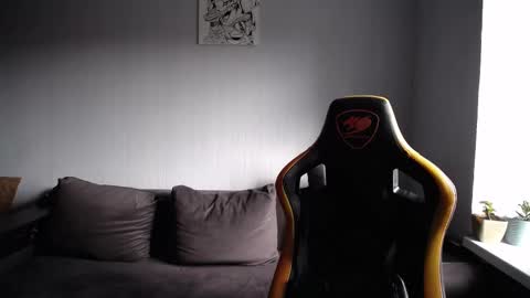 Snapshot of theroadtomars chatting on October 2025 07:52:01 AM Nick online show from October 2025 07:52:01 AM