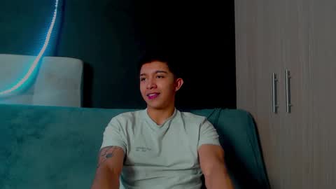 thesaint_xxx online show from September 2025 04:49:02 AM