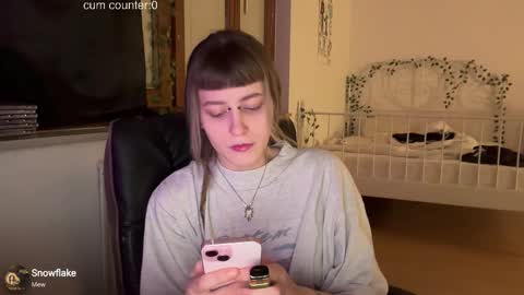 LISA                                            online show from February 2026 04:12:02 PM